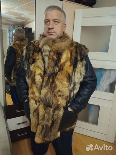 Жилетка мужская меховая волчья