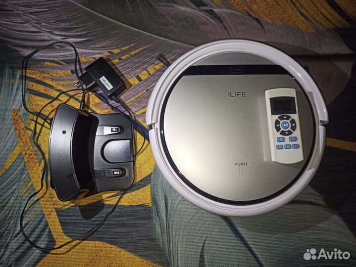 Робот пылесос ilife v50 белый