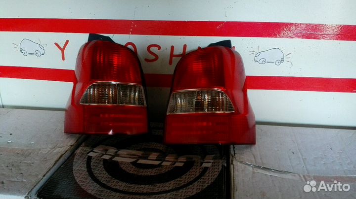Стоп сигнал мазда демио 97-2001г правый/левый