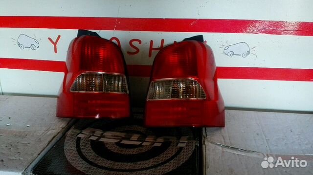 Стоп сигнал мазда демио 97-2001г правый/левый