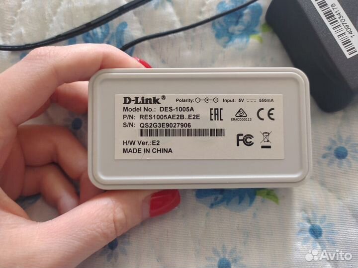 Неуправляемый коммутатор D-Link DES-1005A