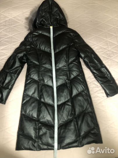 Пуховик женский 46 48 размер с натуральным мехом