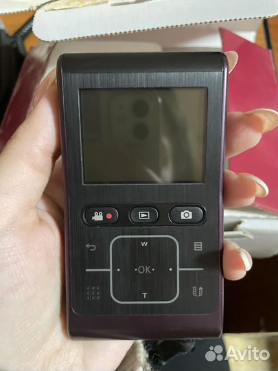 Видеоплеер-камера samsung HMX u10