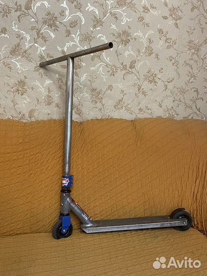 Трюковой самокат