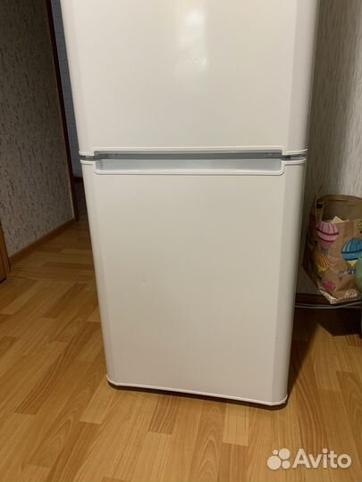 Холодильник бу Indesit