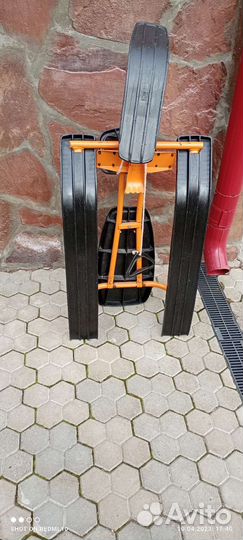 Детский снегокат