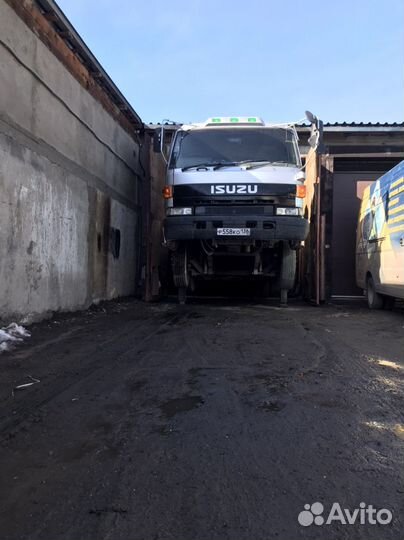 Isuzu Giga (C-series) с КМУ, 1993