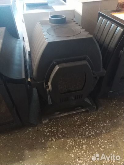 Чугунная отопительная печь Везувий Триумф (сл.Кр)