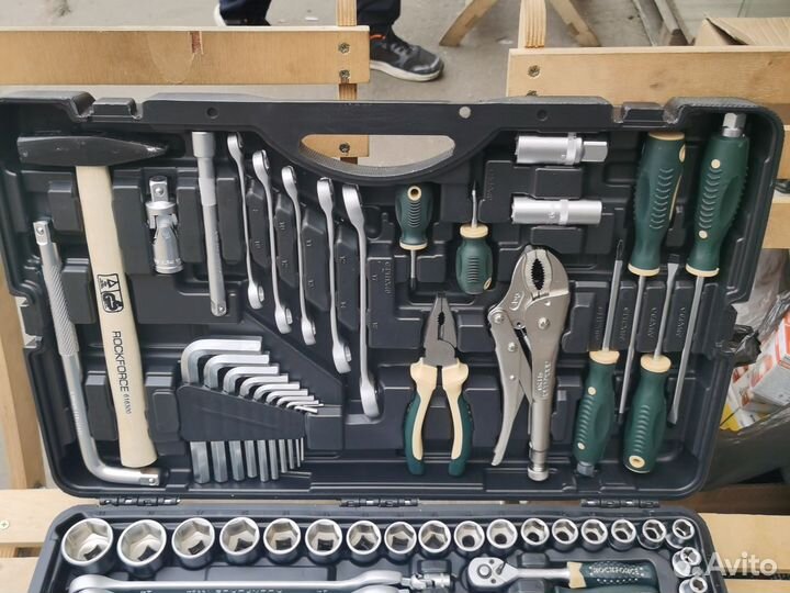 Набор инструмента rockforce 142 предмета