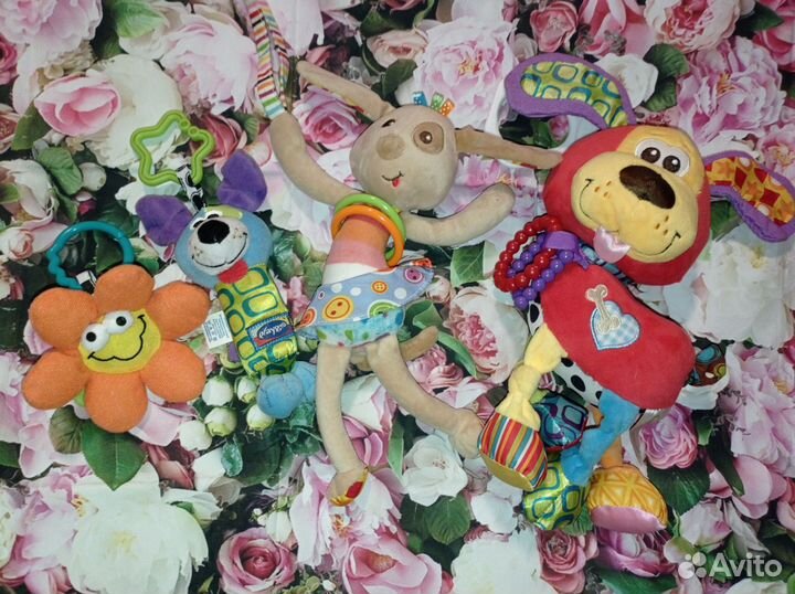 Игрушки для малышей пакетом