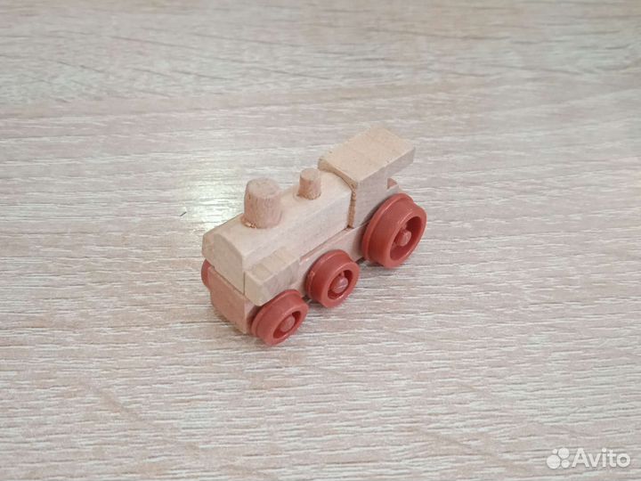 Паровозики киндер