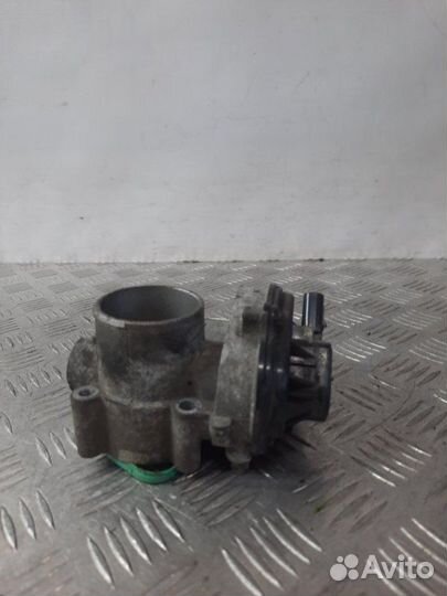 Дроссельная заслонка Ford Focus универсал 1.6 hxda