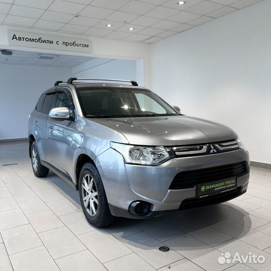Mitsubishi Outlander 2.0 CVT, 2013, 120 300 км