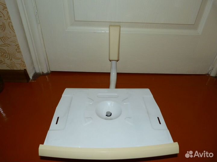 Подставка под телевизор