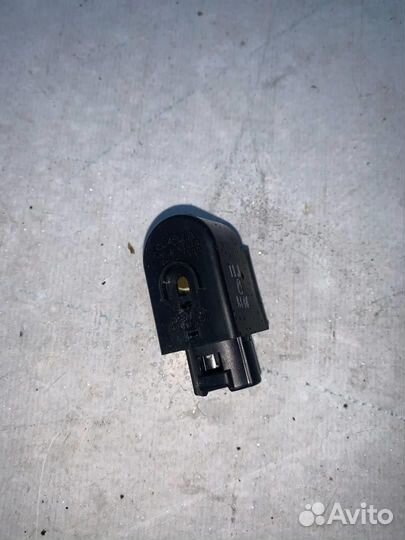 Датчик сигнализации 89747-51010