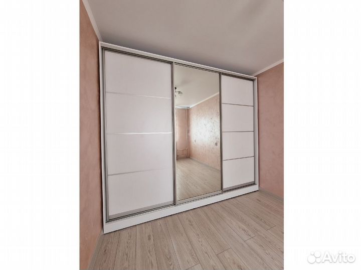 Шкаф стенка