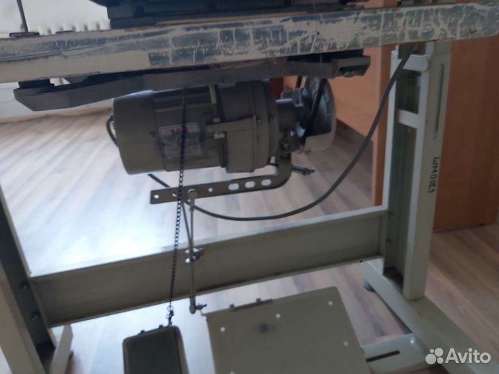 Оверлок промышленный Typical GN794