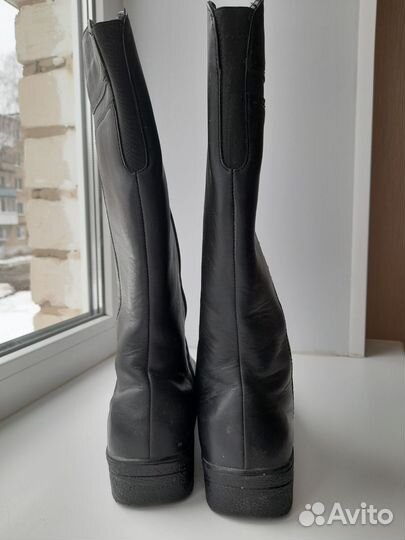Сапоги женскиекожаные демисезонные 38 р