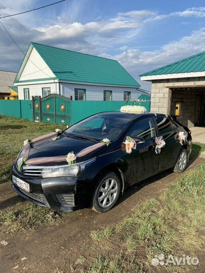 Свадебные украшения на машину