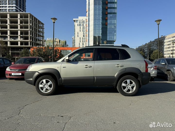 Hyundai Tucson 2.0 AT, 2007, 235 000 км