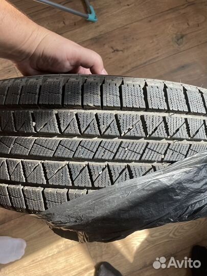 Royal Black Royal Ice 205/55 R16