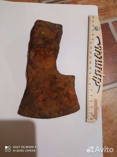 Топор старинный