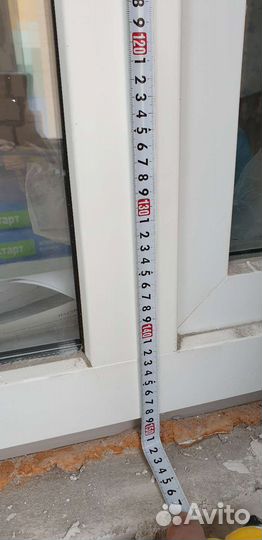 Окно и дверь на балкон