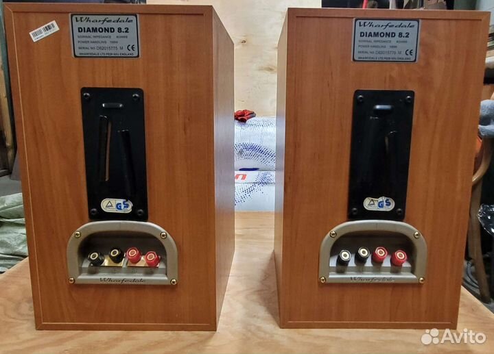 Акустические колонки wharfedale