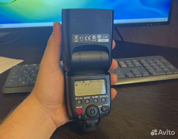 Canon speedlite 580ex ii 2