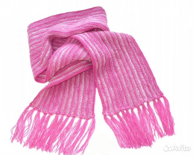 Шарф вязаный розовый