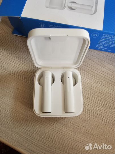Беспроводные наушники MI Earphones 2 Basic