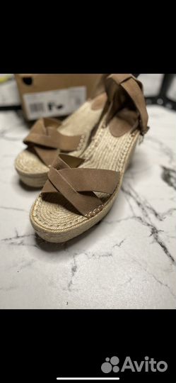 Босоножки Mango натуральная замша