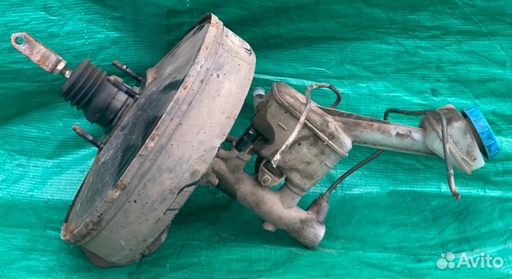 Вакуумник Nissan Primera P12