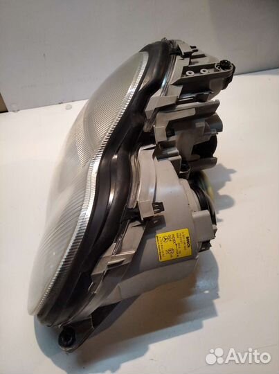 Фара правая Mercedes Benz w203