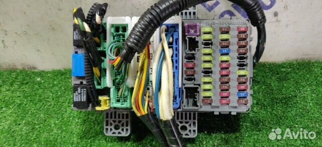 Блок предохранителей Honda Civic хэтчбек 1.8 R18A2