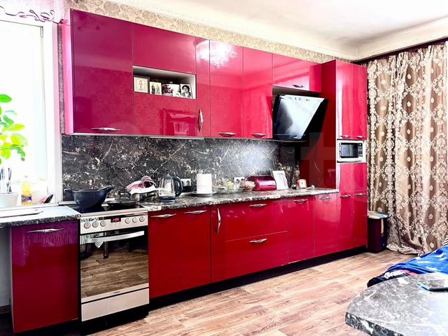 3-к. квартира, 67,2 м², 2/2 эт.