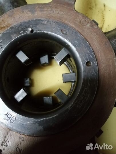 Клупп для нарезки резьбы