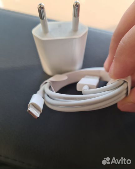 Зарядка на iPhone USB Lightning