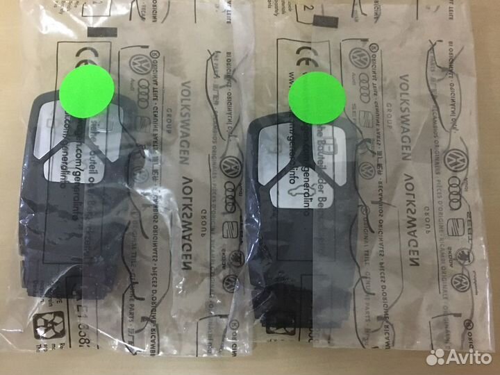 Комплект личинок с ключами Audi 80A898374kaif