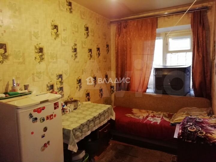 Комната 8,7 м² в 1-к., 2/5 эт.