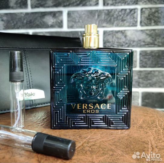 Мужской парфюм trussardi, versace