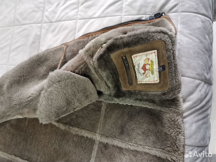 Дубленка натуральная мужская с капюшоном размер 50