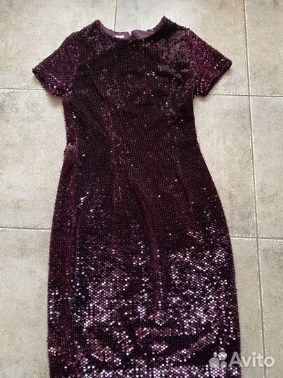 Платье с пайетками