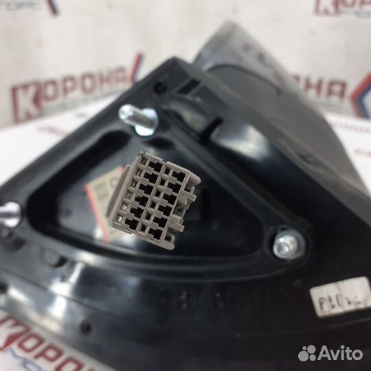 Зеркало правое hyundai sonata YF