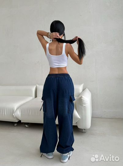 Джинсы стильные