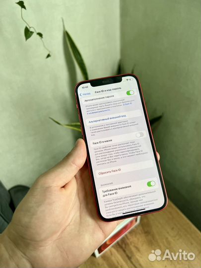 iPhone 12, 64 ГБ