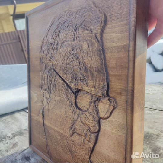 Объемный 3-d портрет по фотографии из дерева