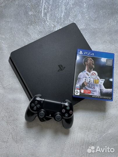 Sony PS4 slim