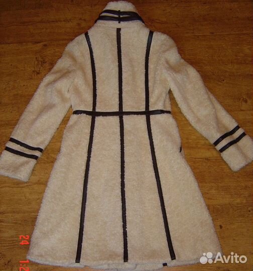 Новое демисезонное пальто Benetton 44-46