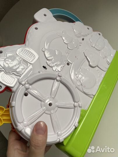 Музыкальная игрушка от Chicco